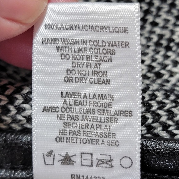 Bishop + Young Anthropologie Open Front Poncho Vest Southwest Black White M/L - Picture 4 of 8